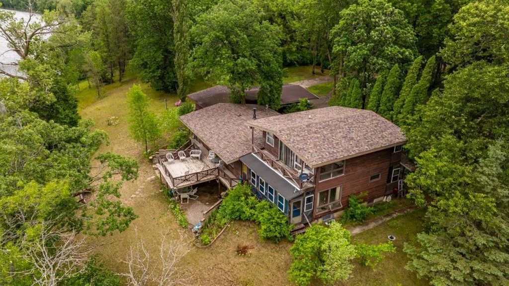 Photo 1 of 22560 Height Of Land