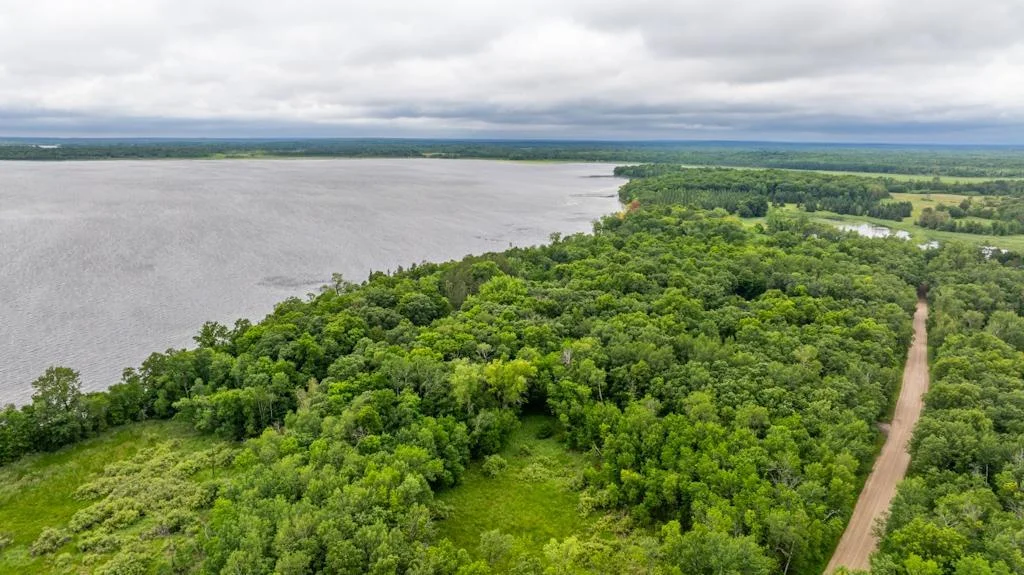 Amdak_ 22560 E Height of Land Dr Detroit Lakes--09.jpg