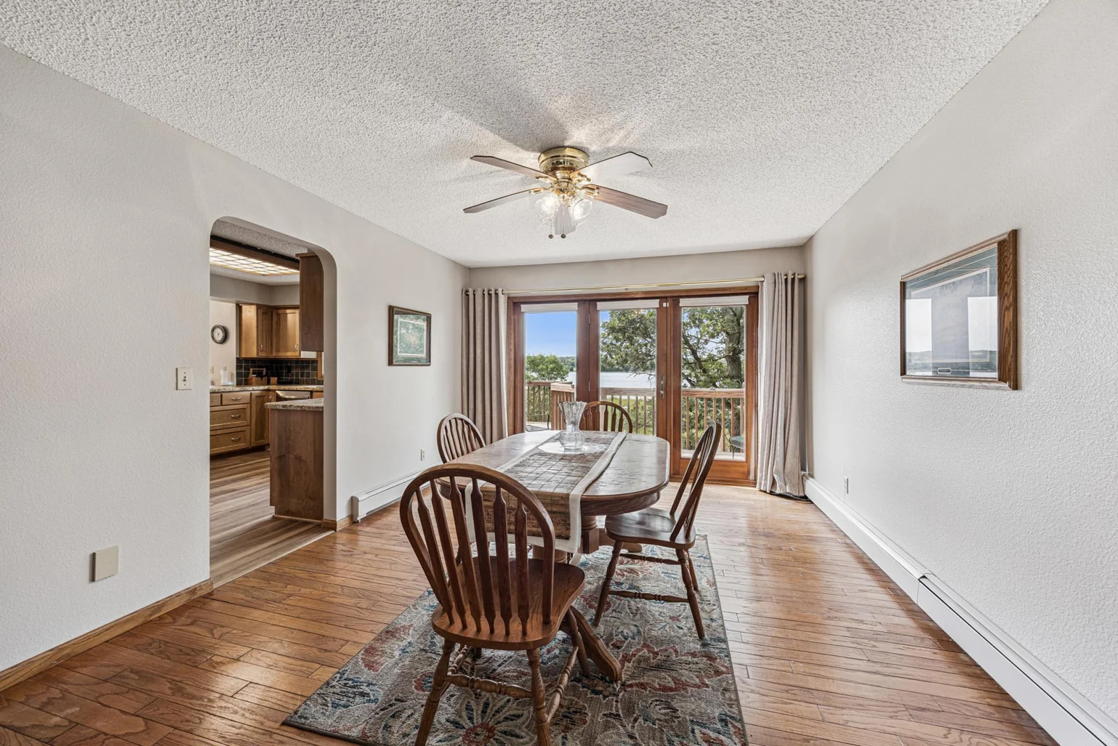 Formal dining room