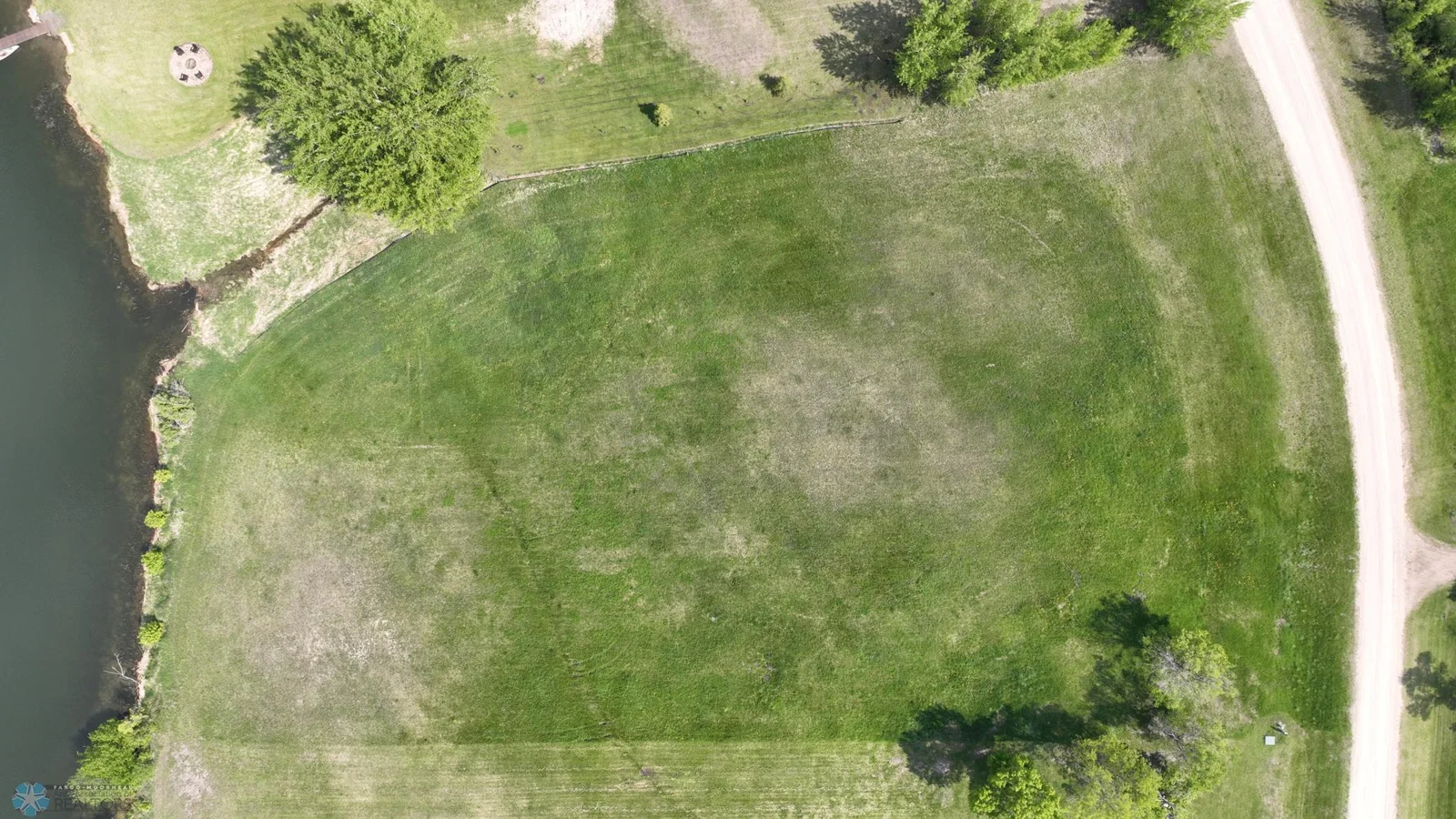 LP LOT Lake18.JPG