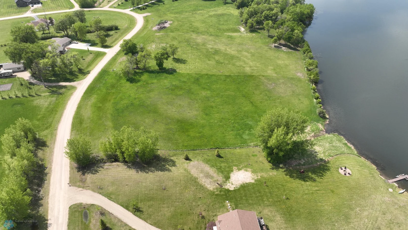 LP LOT Lake13.JPG