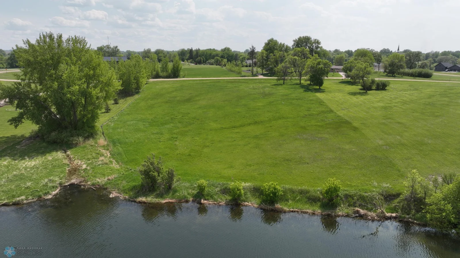 LP LOT Lake17.JPG