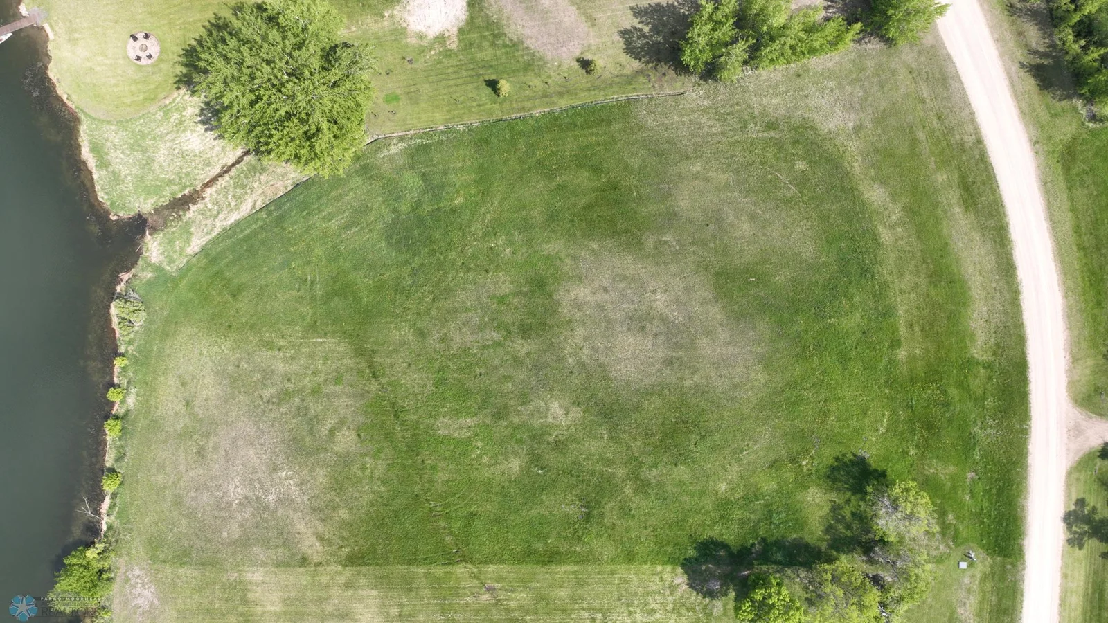 LP LOT Lake19.JPG