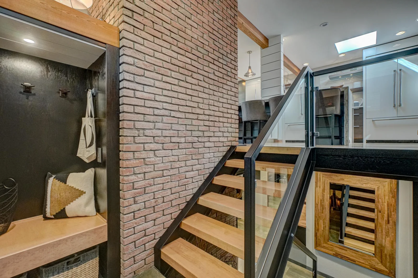 120 Eastbank Court New Edit.jpg