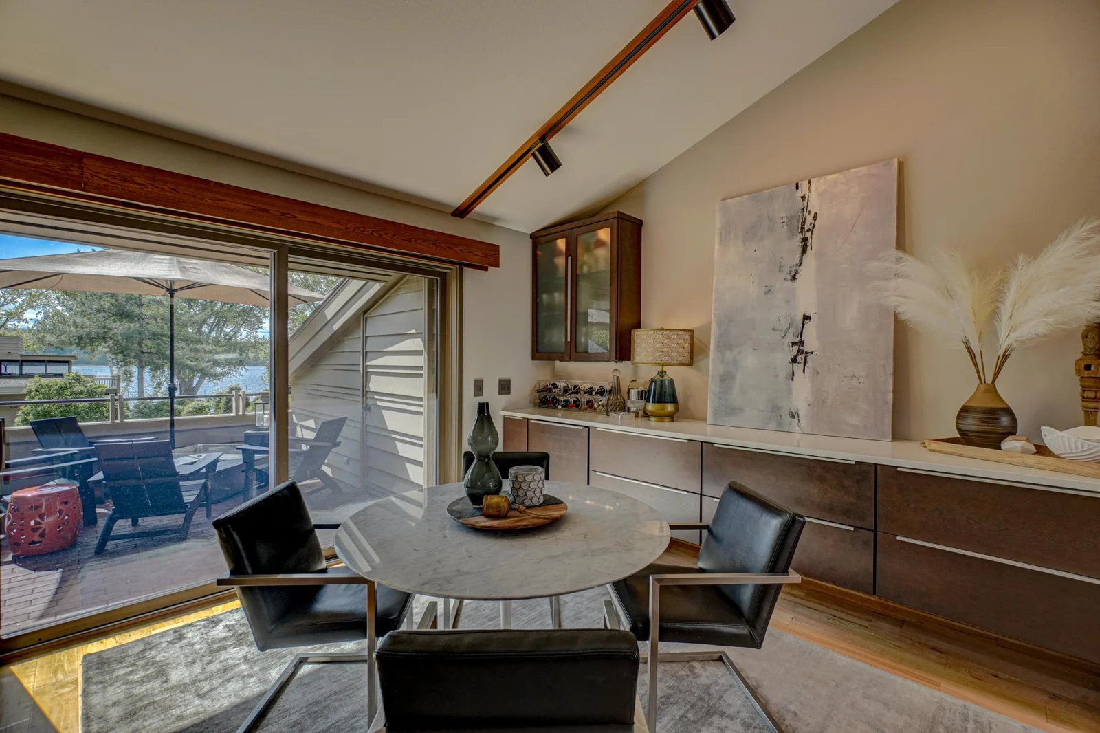 120 Eastbank Court New Edit-20.jpg