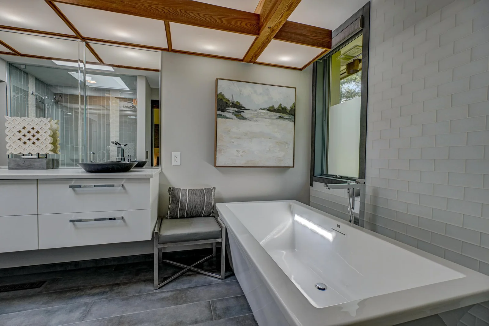 120 Eastbank Court New Edit-39.jpg