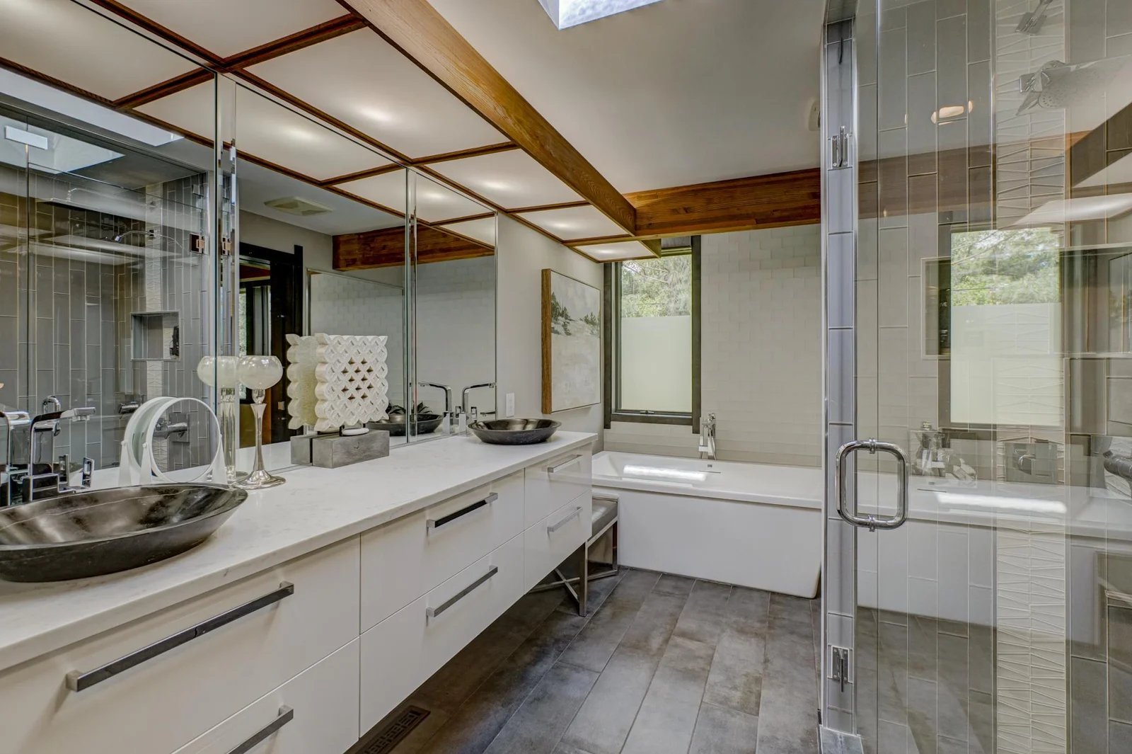 120 Eastbank Court New Edit-46.jpg