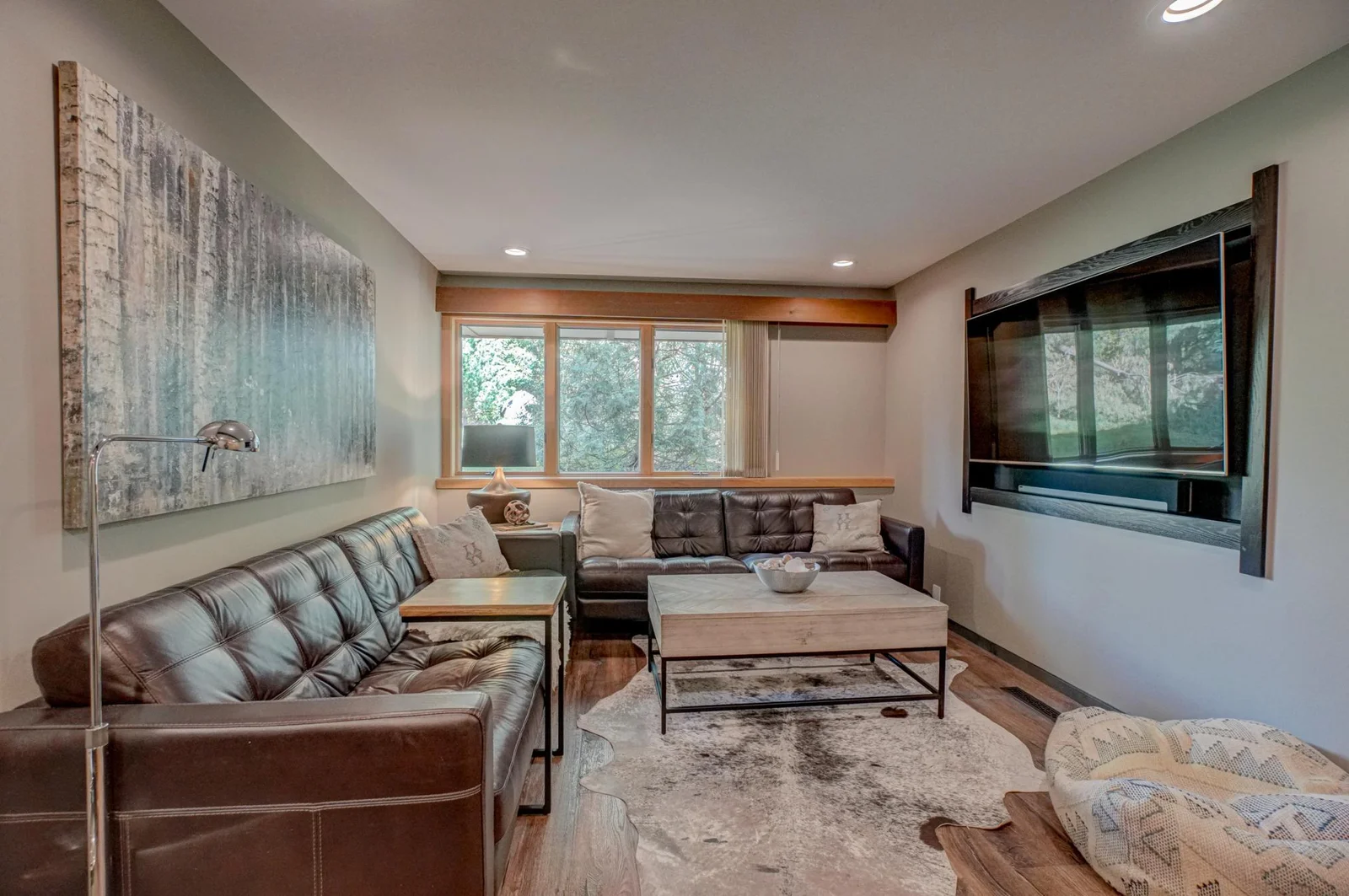 120 Eastbank Court New Edit-63.jpg