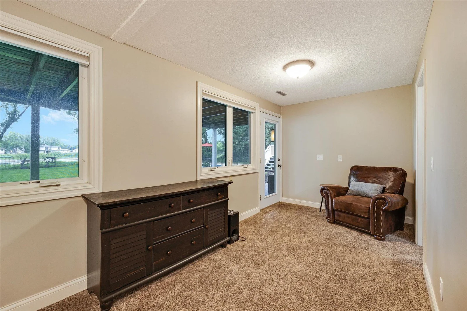 55-6570 Rustic Rd_55.jpg