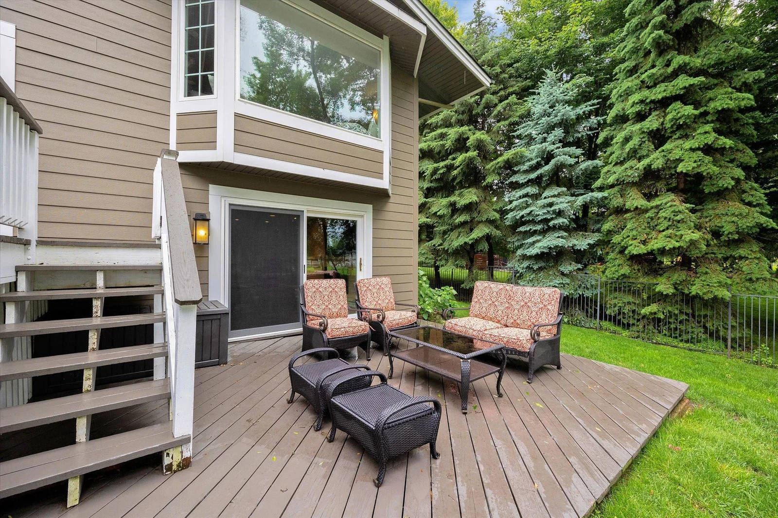 17-6570 Rustic Rd_17.jpg