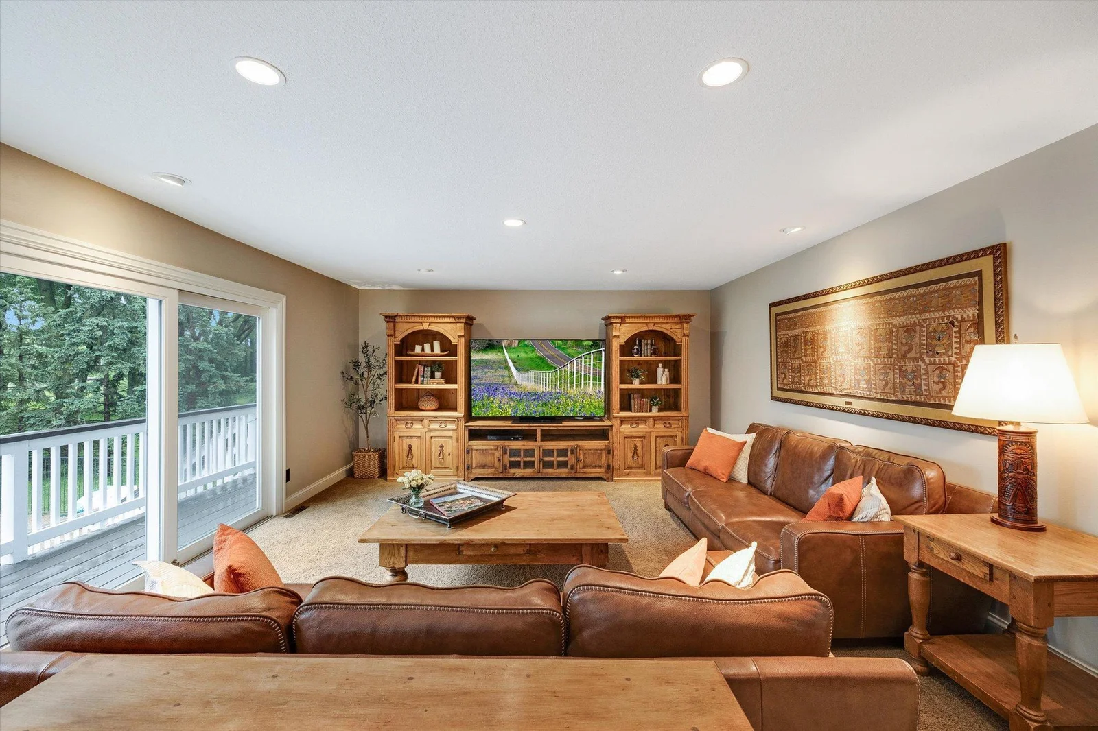28-6570 Rustic Rd_28.jpg