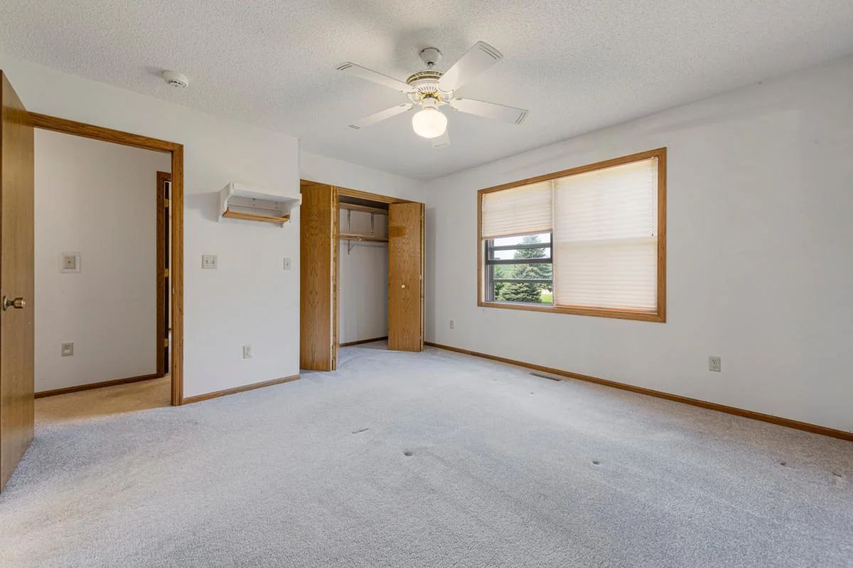 31 Main bedroom