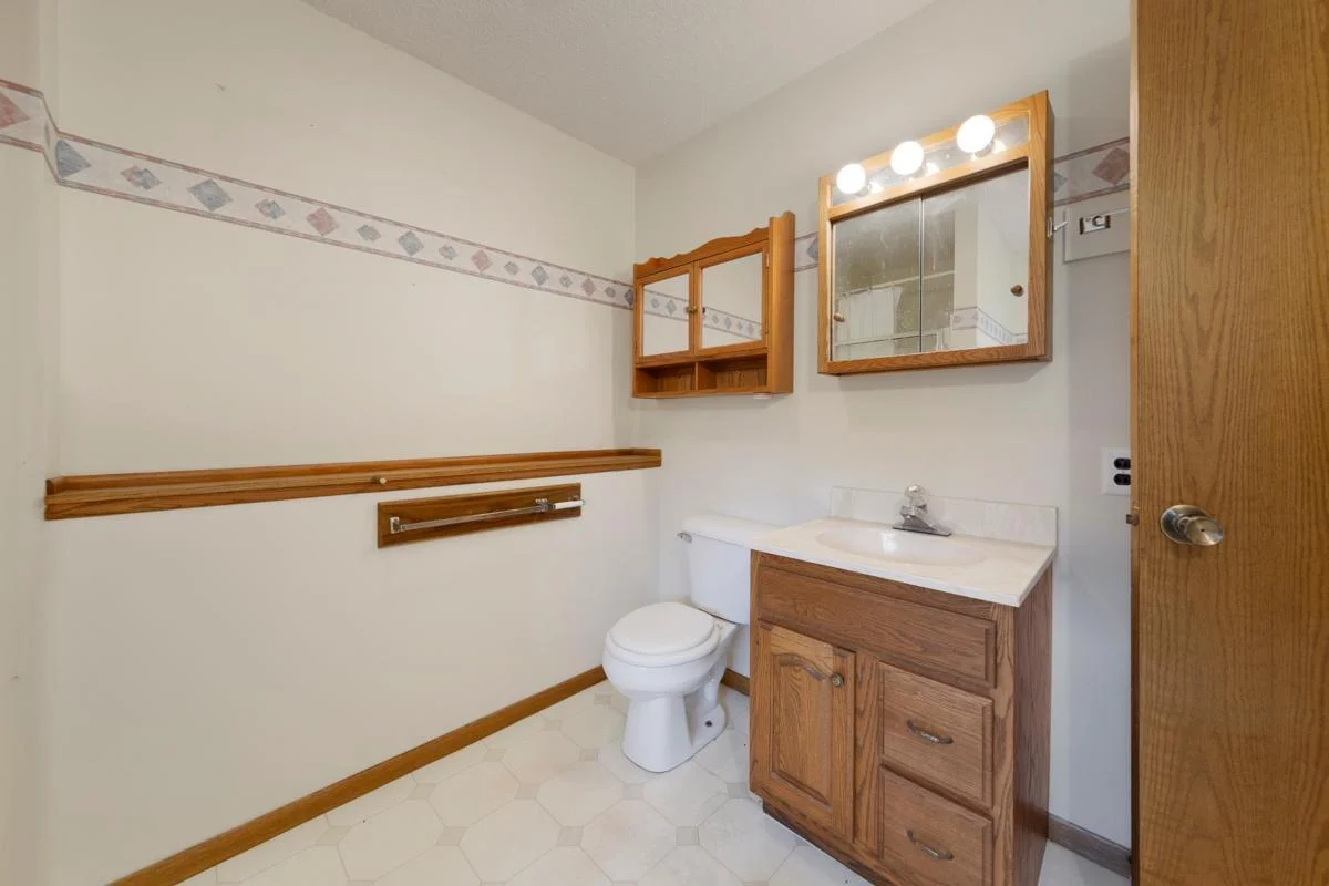 42 Bathroom
