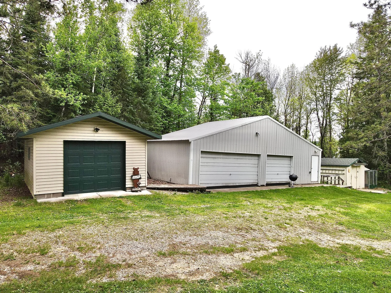 Detached Garages