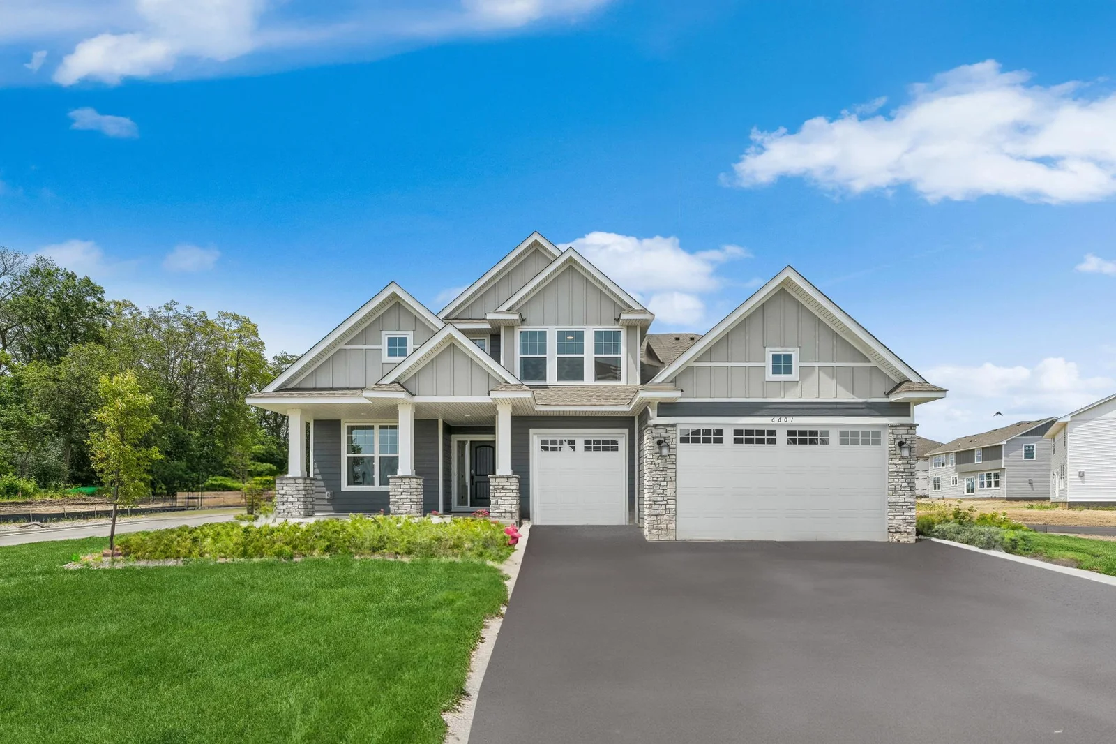 Photo is of the actual model. The Itasca model has a stunning exterior!