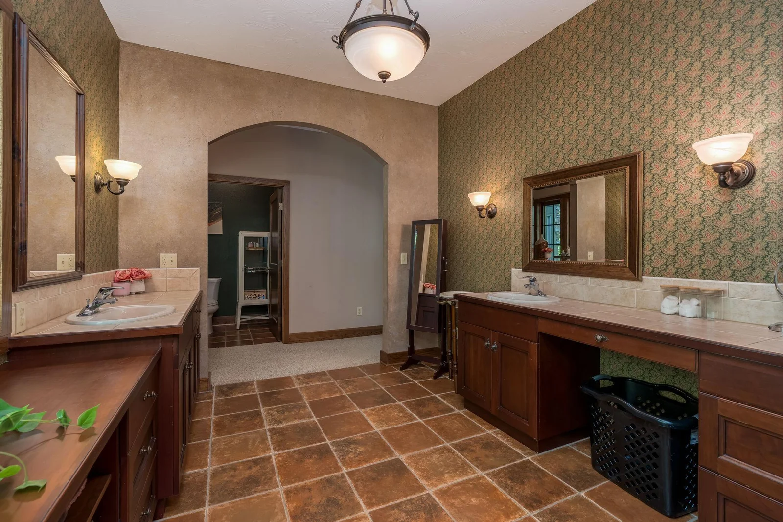 41-web-or-mls-56273-185th-ln.jpg