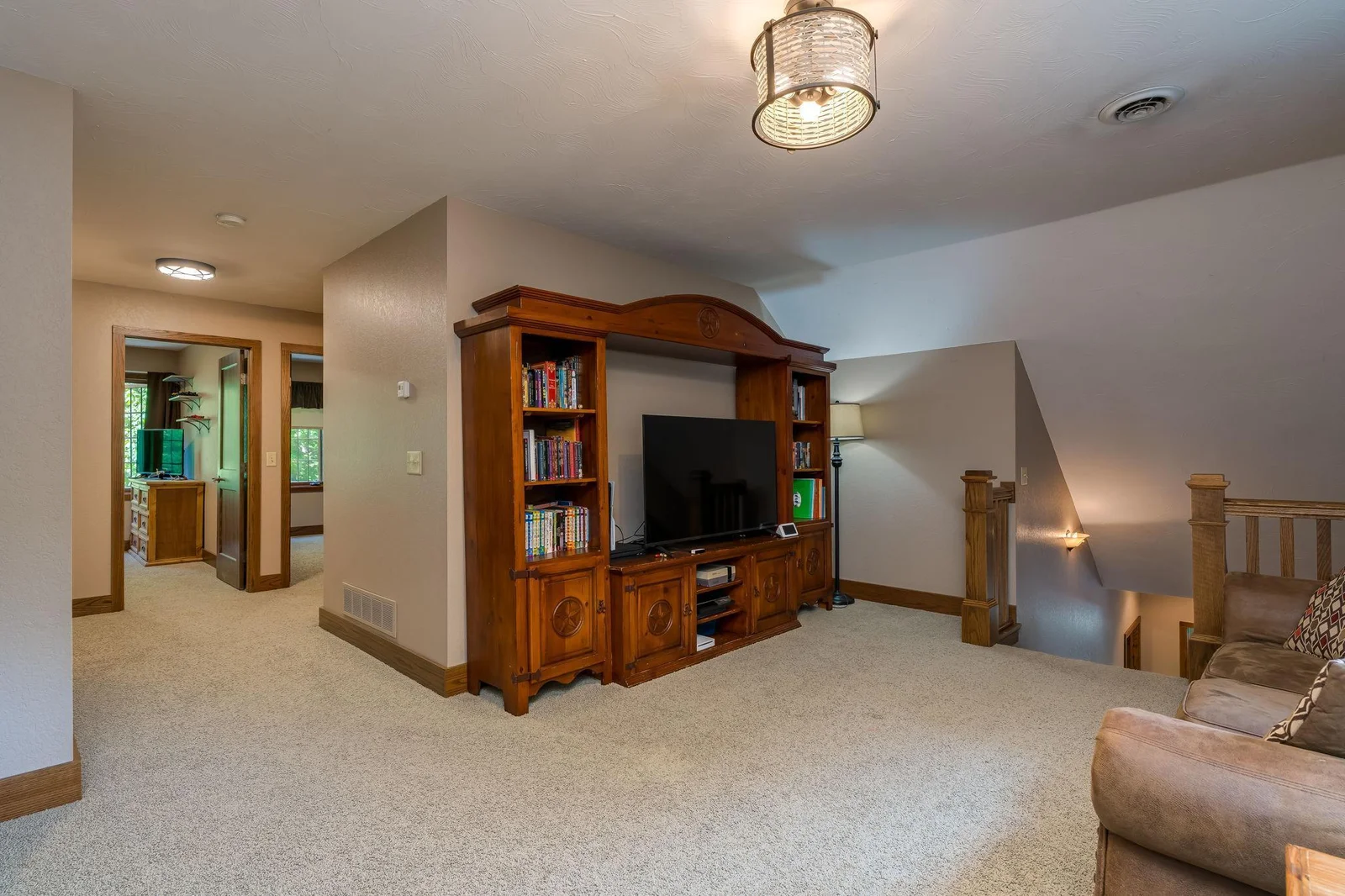 56-web-or-mls-56273-185th-ln.jpg