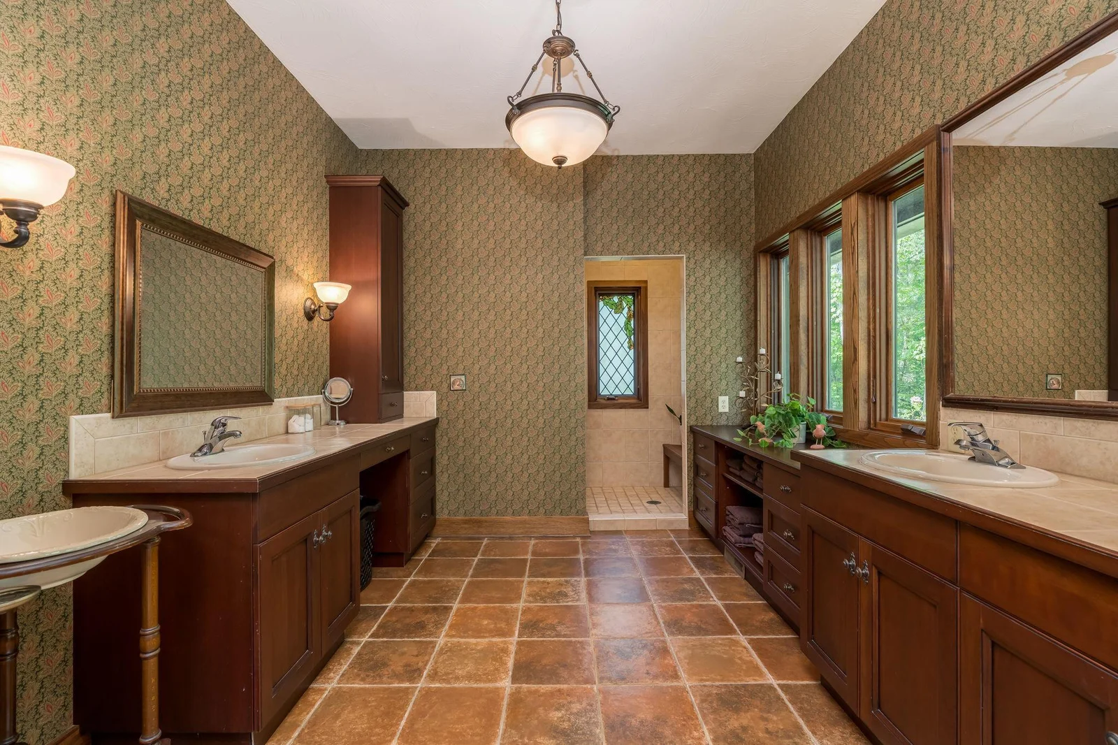39-web-or-mls-56273-185th-ln.jpg