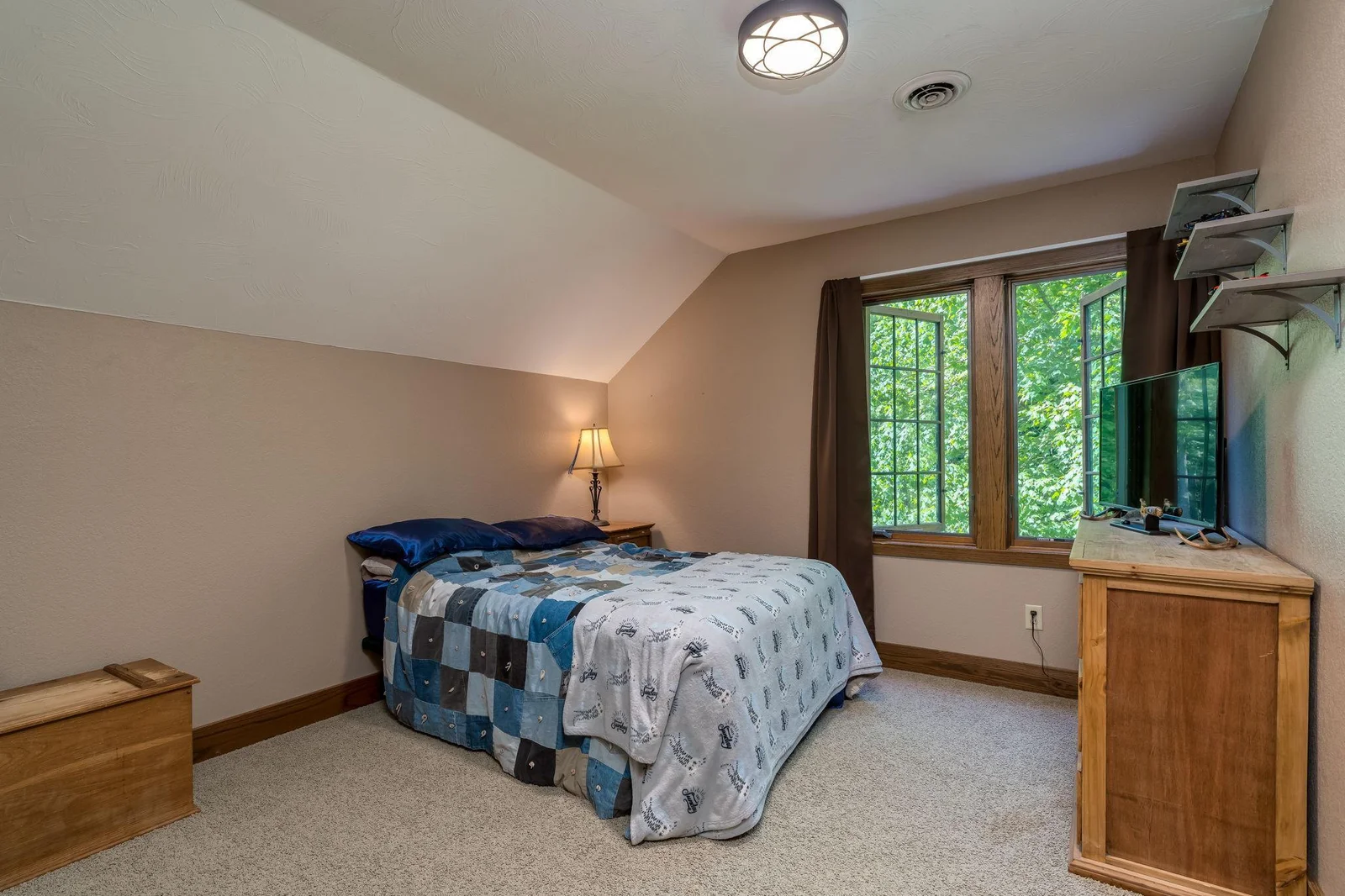 57-web-or-mls-56273-185th-ln.jpg