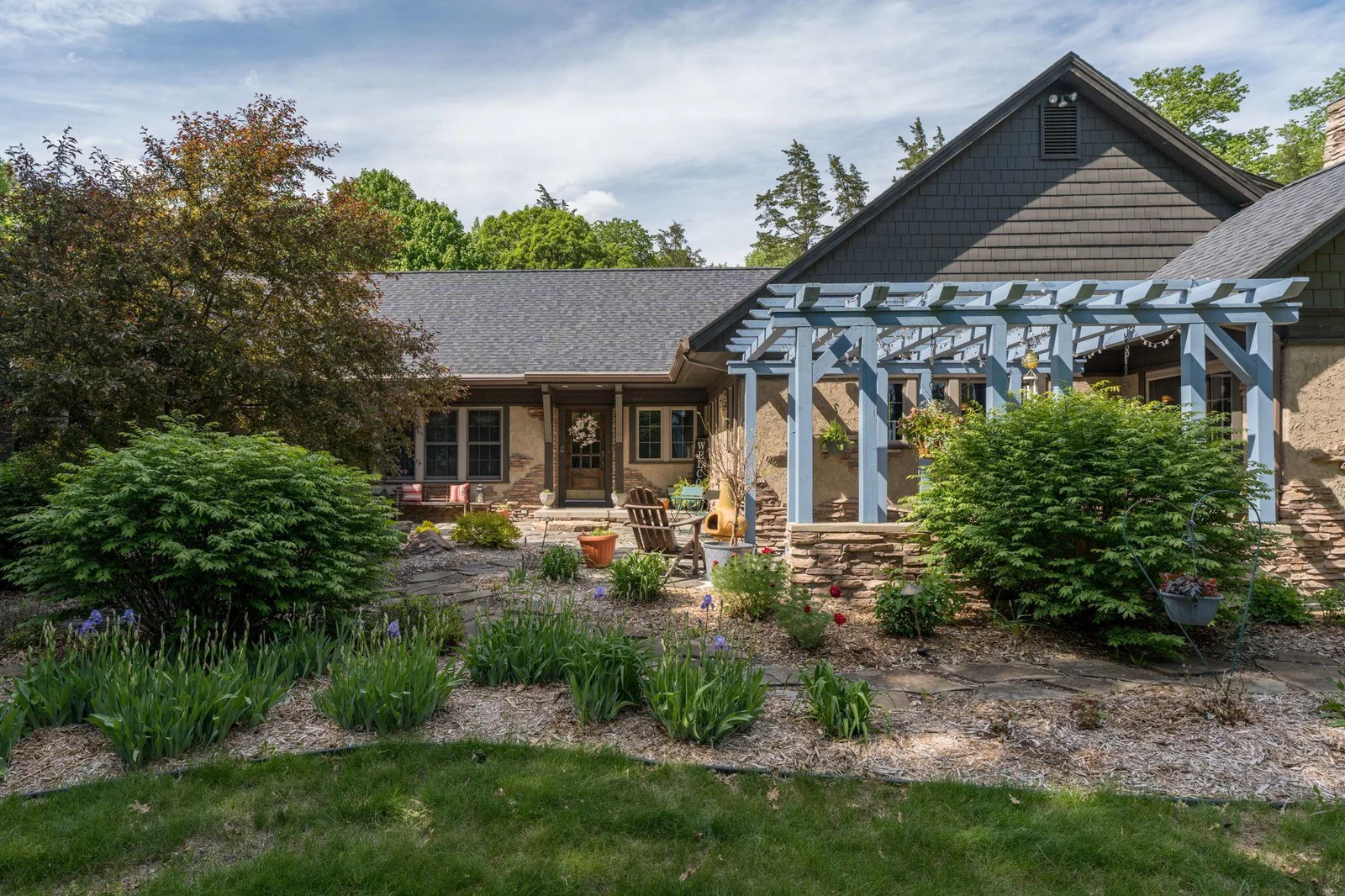 2-web-or-mls-56273-185th-ln.jpg