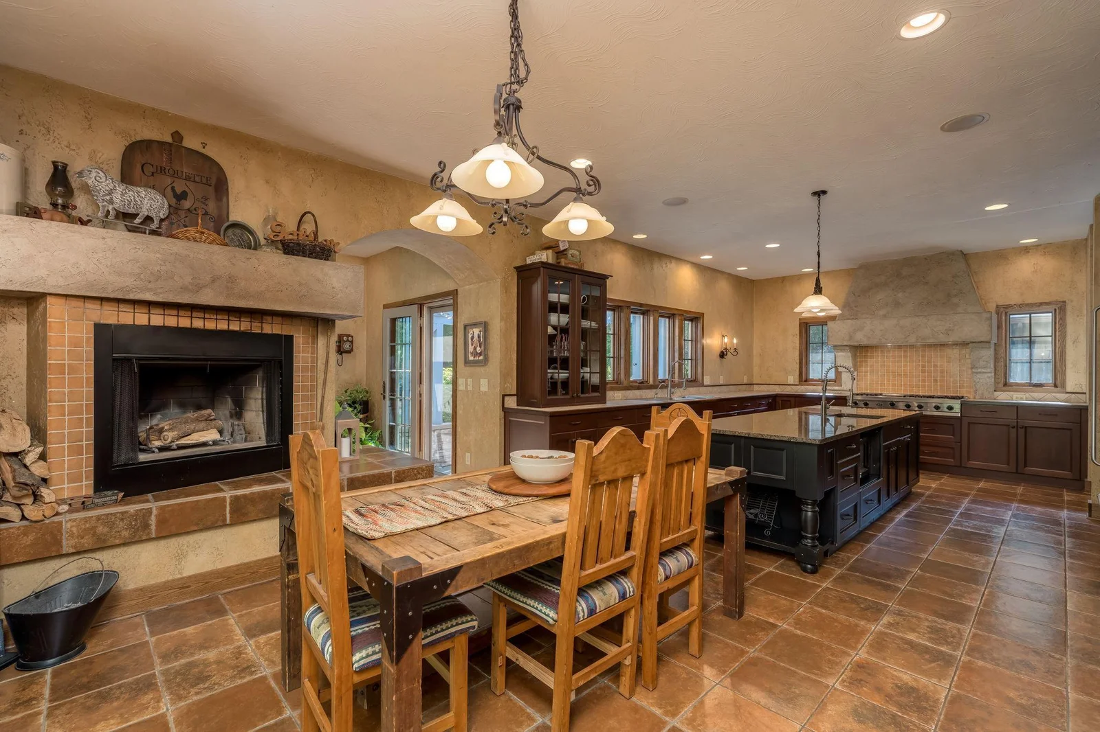 28-web-or-mls-56273-185th-ln.jpg