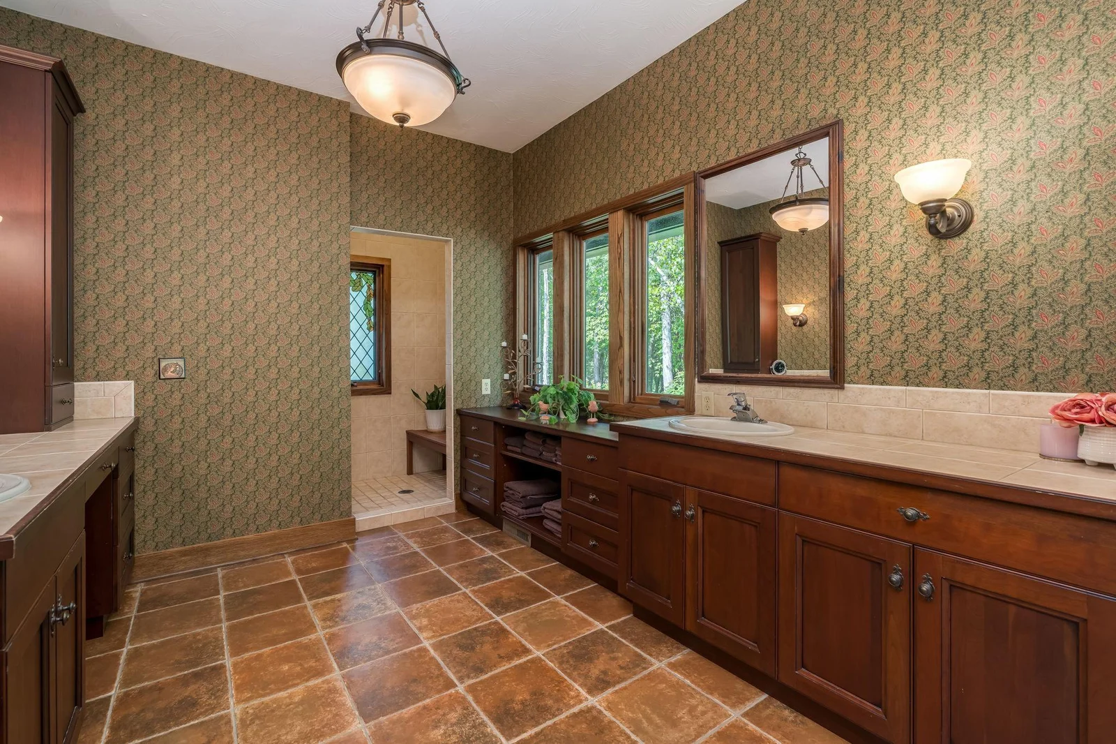 40-web-or-mls-56273-185th-ln.jpg