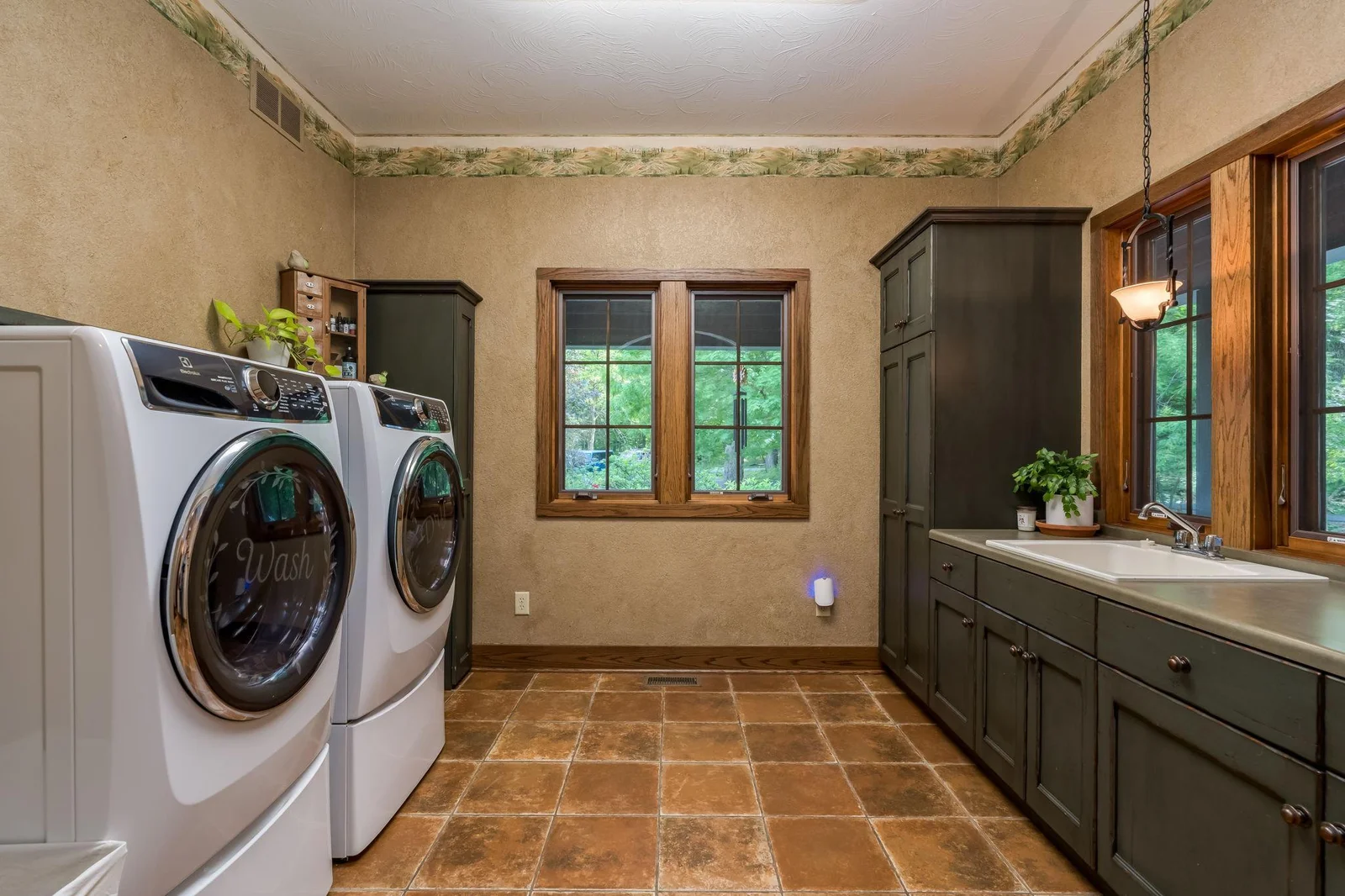 51-web-or-mls-56273-185th-ln.jpg