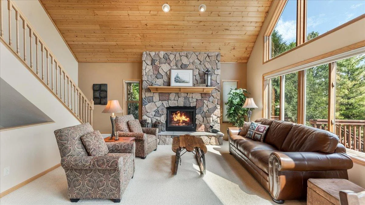 4132 Omaha Lane NW, Alexandria, MN 56308 Center of attention