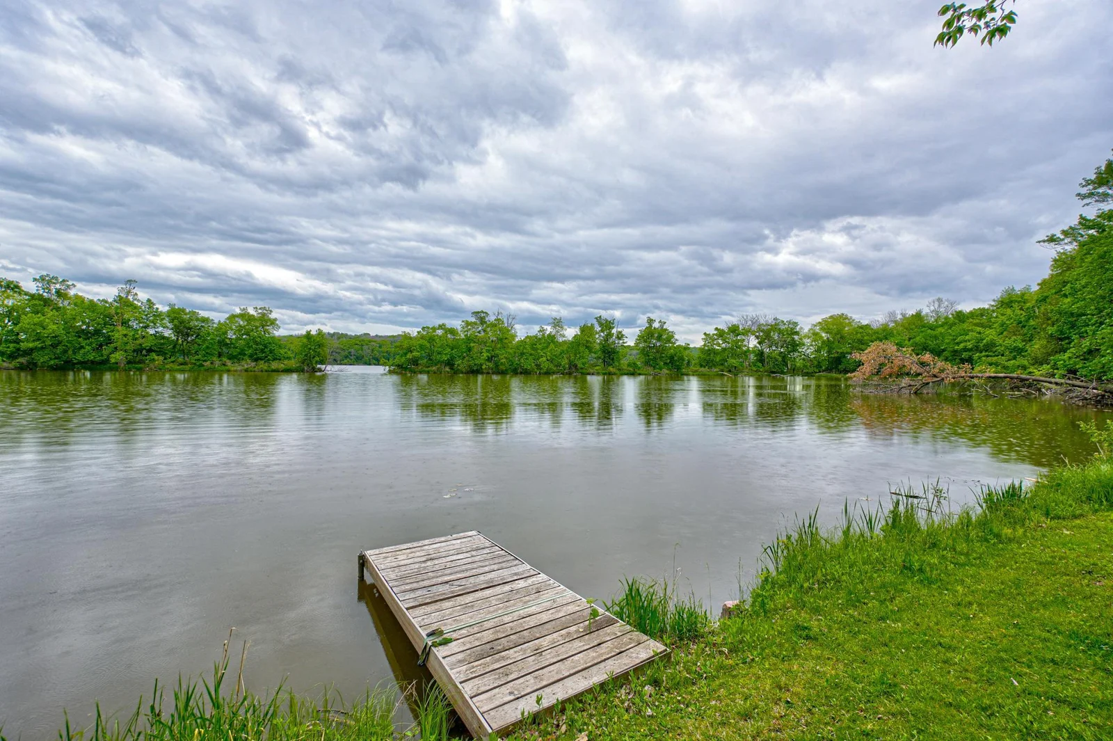 Enjoy exclusive access to a 10-foot dock—perfect for relaxing by the water, expand it to suit your needs, or securely tying up your boat