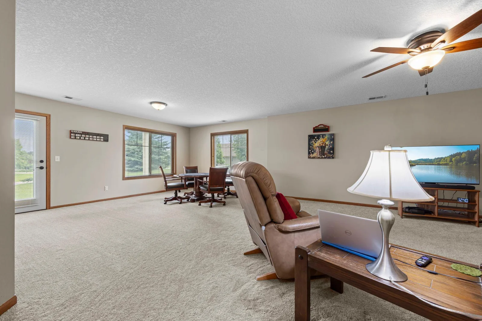 35-web-or-mls-8650 Corbin Ct-32.jpg