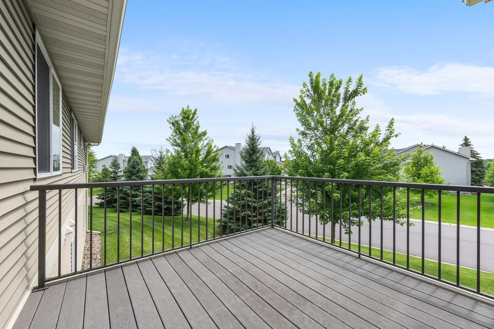 14-web-or-mls-8650 Corbin Ct-137.jpg