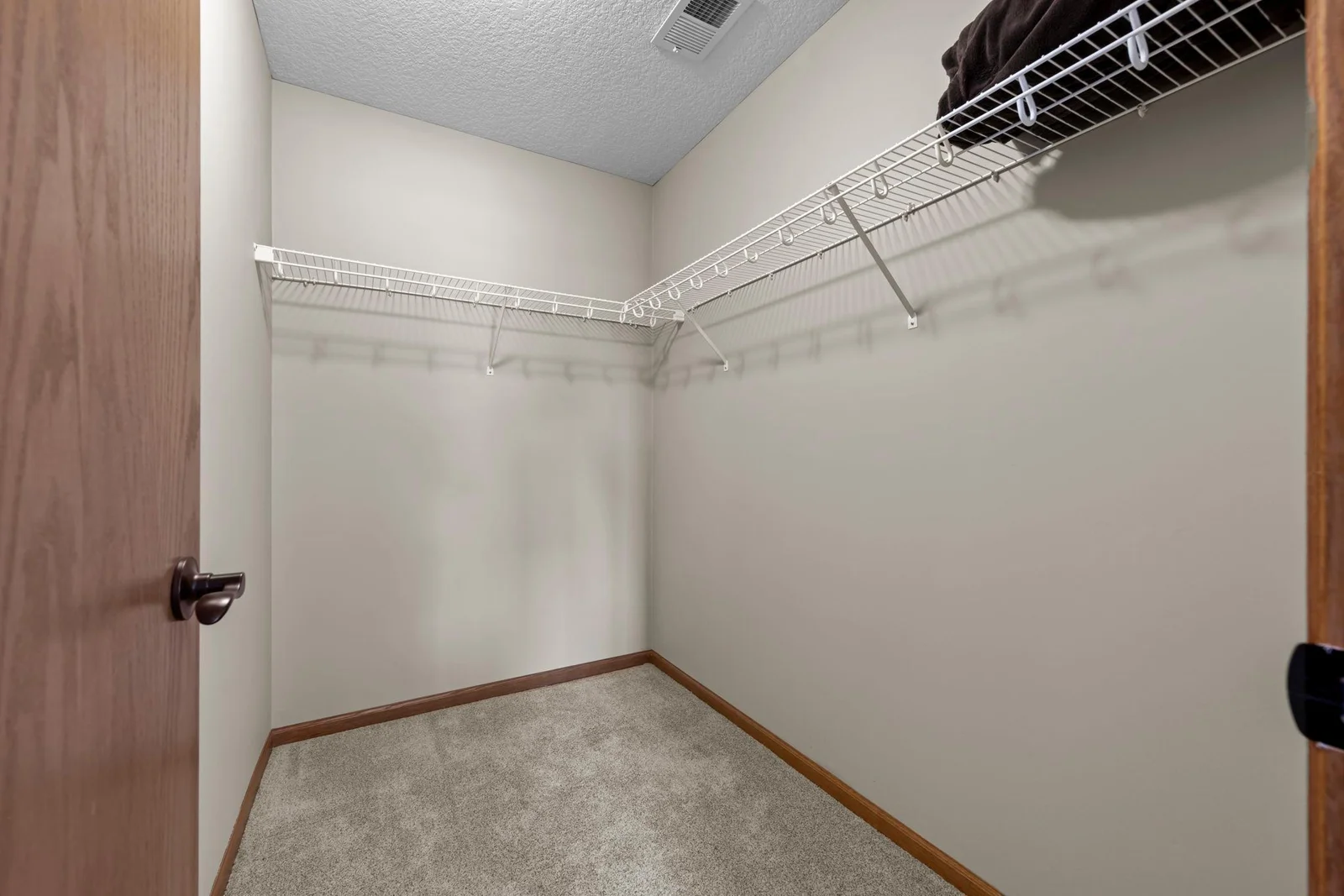 44-web-or-mls-8650 Corbin Ct-57.jpg