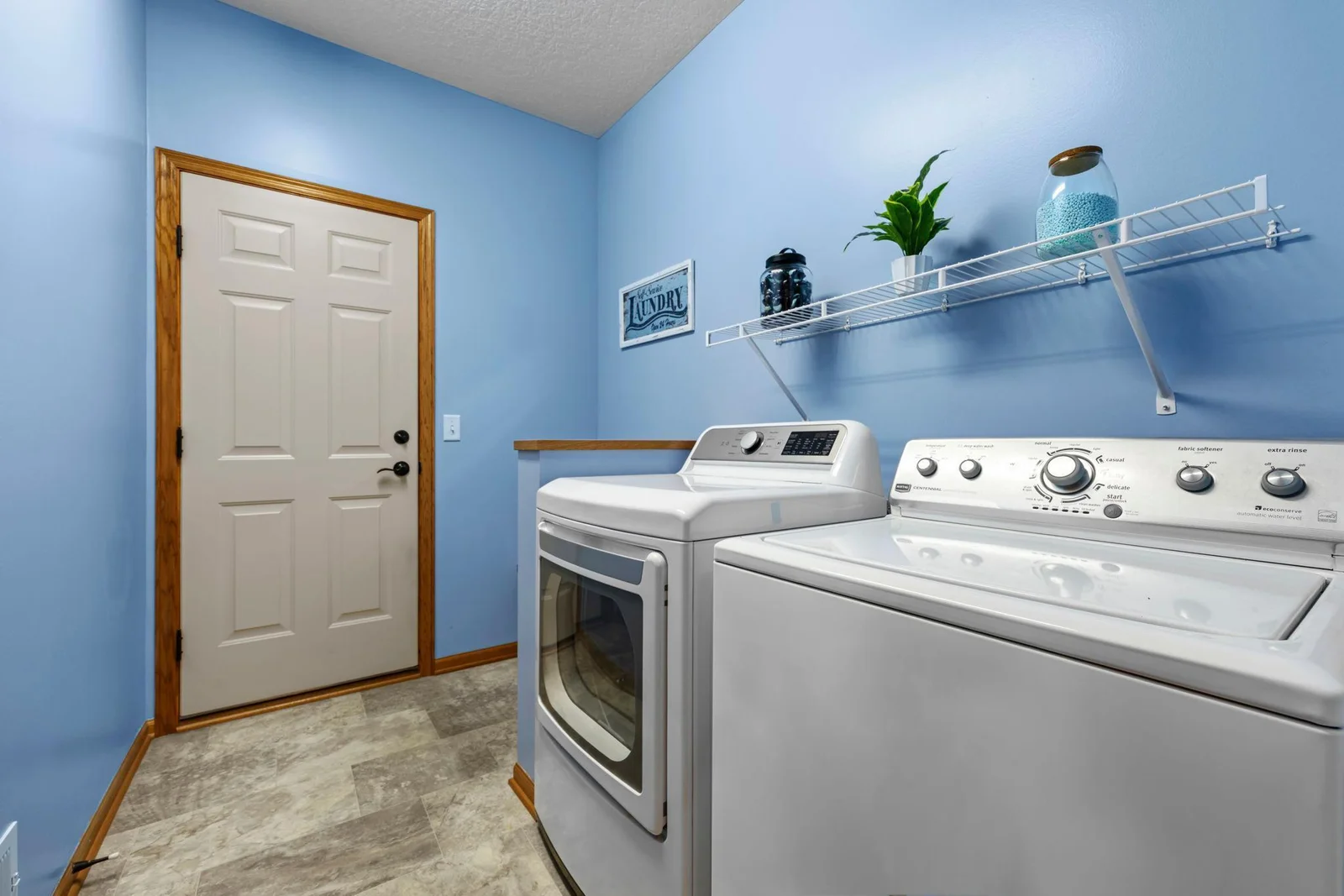 30-web-or-mls-8650 Corbin Ct-20.jpg