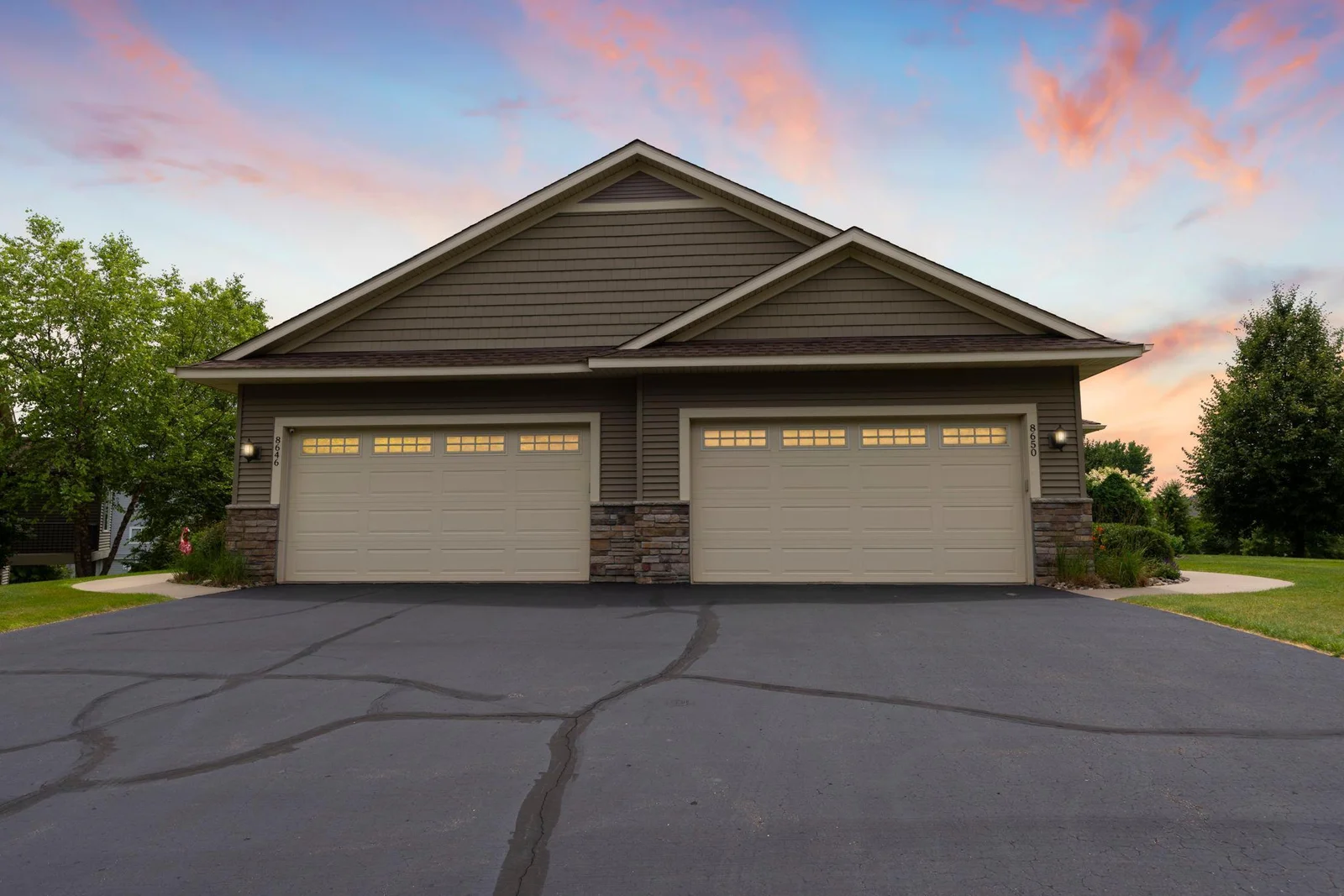 23-web-or-mls-8650 Corbin Ct-161 copy.jpg
