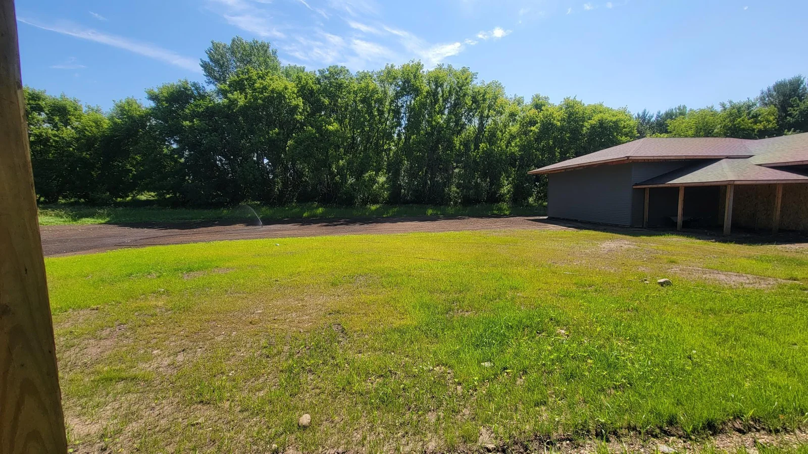 Very private back yard
