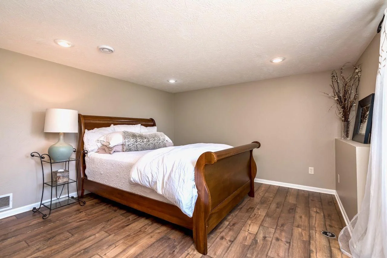 Large lower level bedroom
