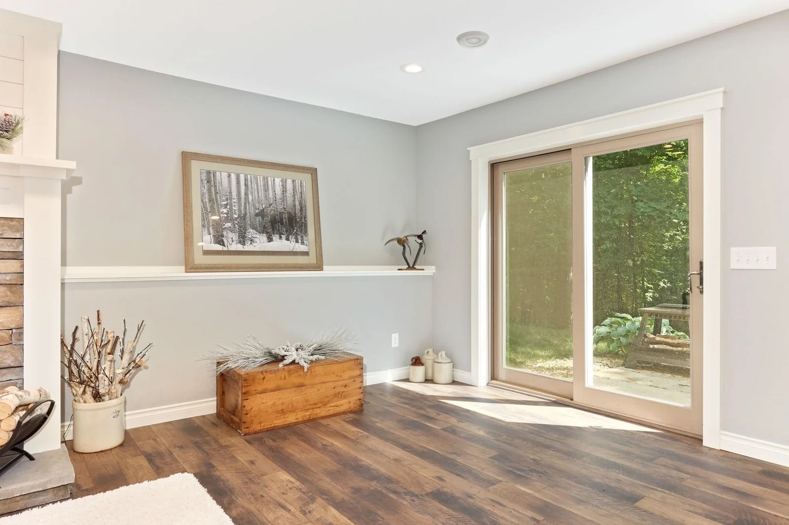 19-web-or-mls-10483 6TH ST NE_019.jpg