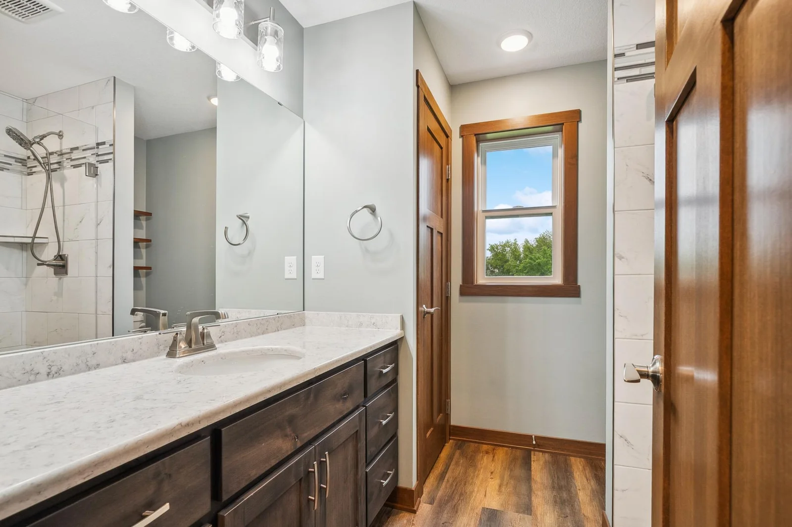 Bright and spacious, combining luxury and comfort on the main level.