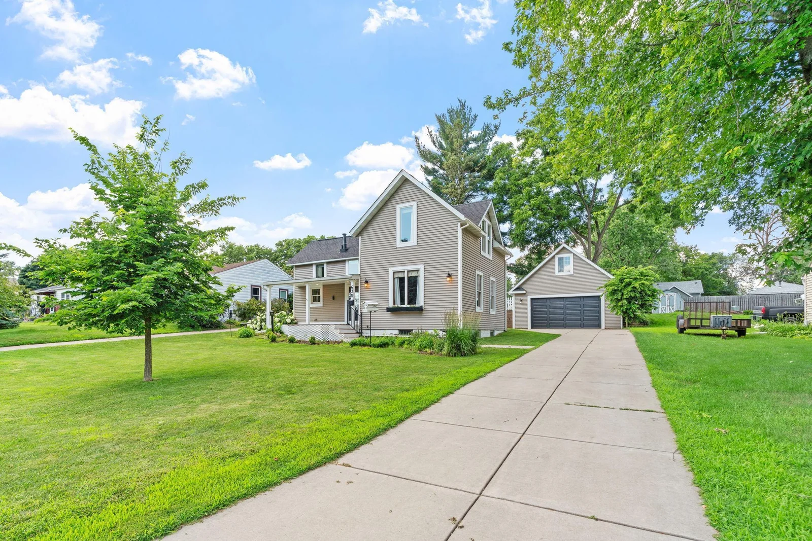 3-web-or-mls-638 7th St-3.jpg