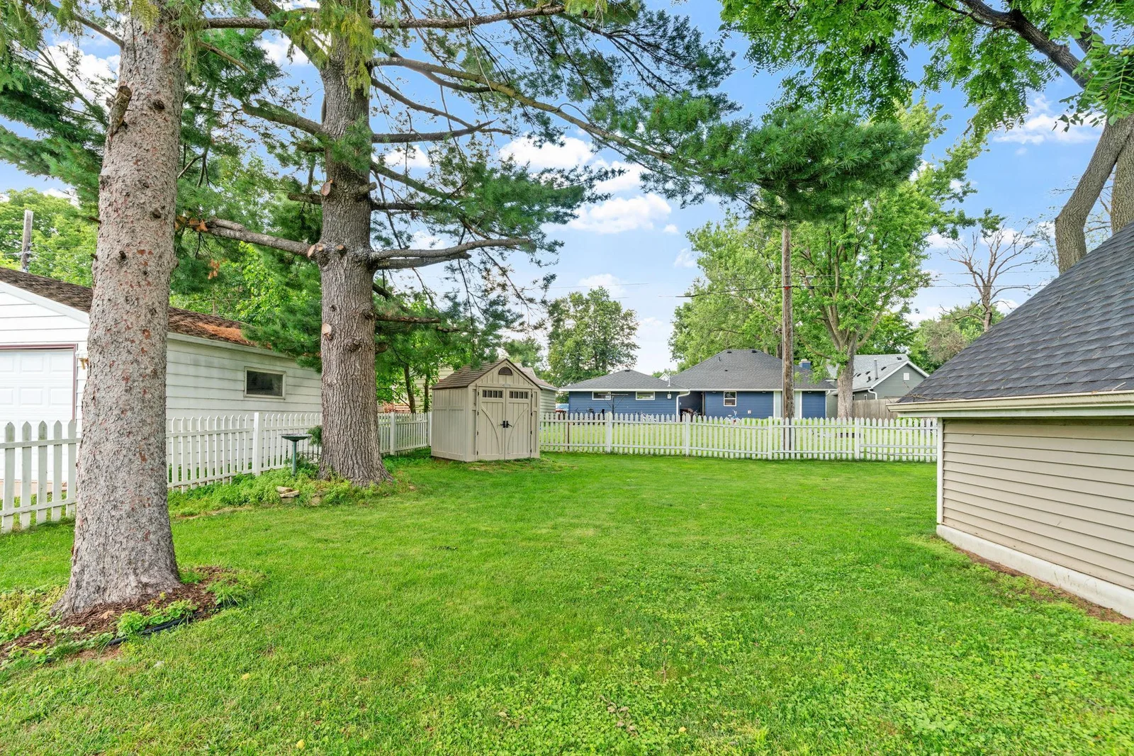 13-web-or-mls-638 7th St-13.jpg