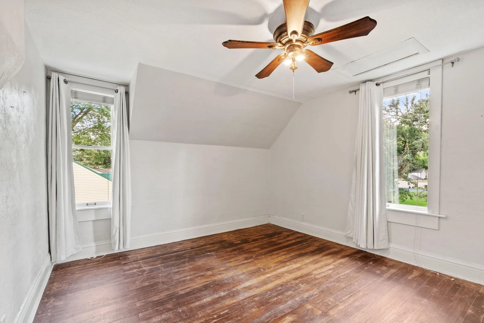 35-web-or-mls-638 7th St-35.jpg