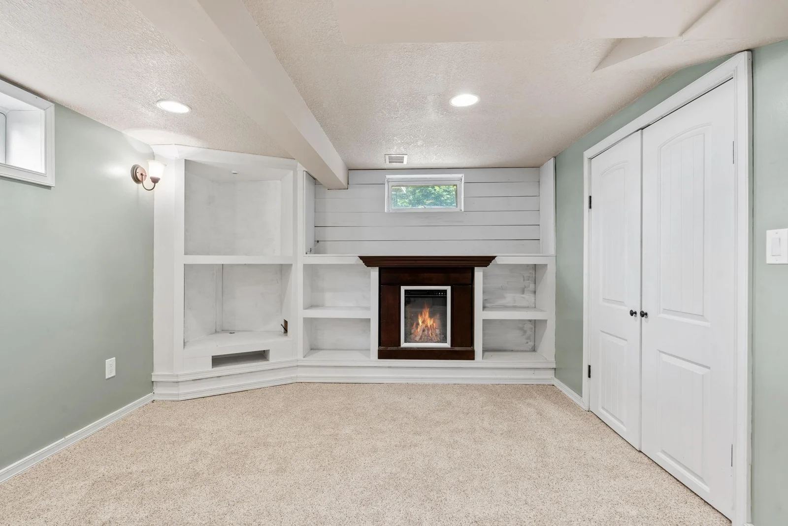 47-web-or-mls-638 7th St-47.jpg