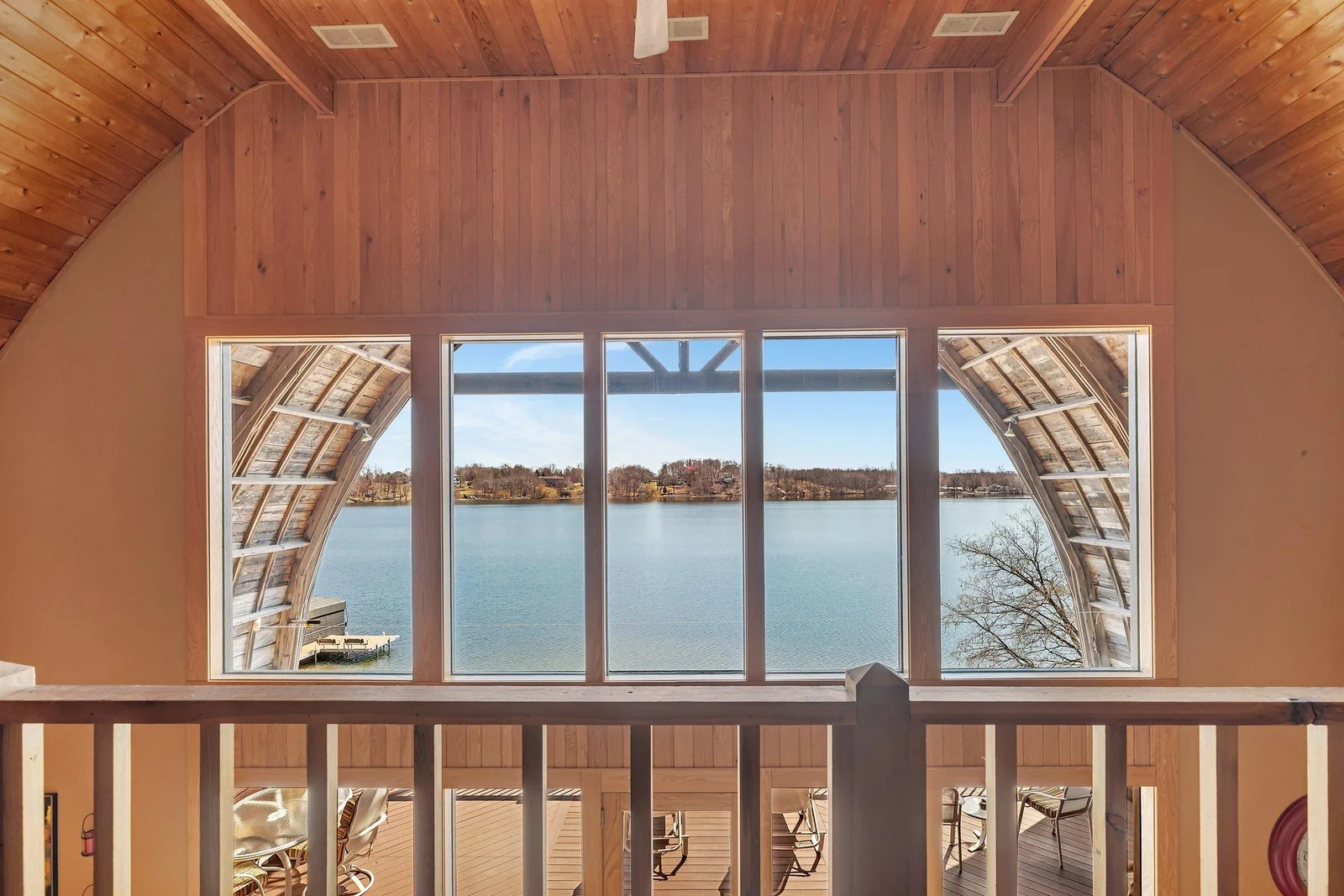 Architecturally stunning & serenely private.