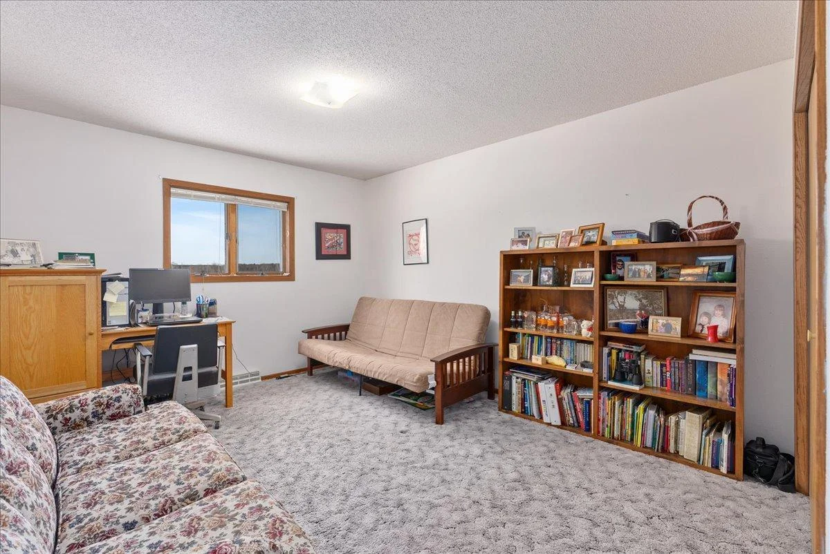 15-Bedroom 2.jpg