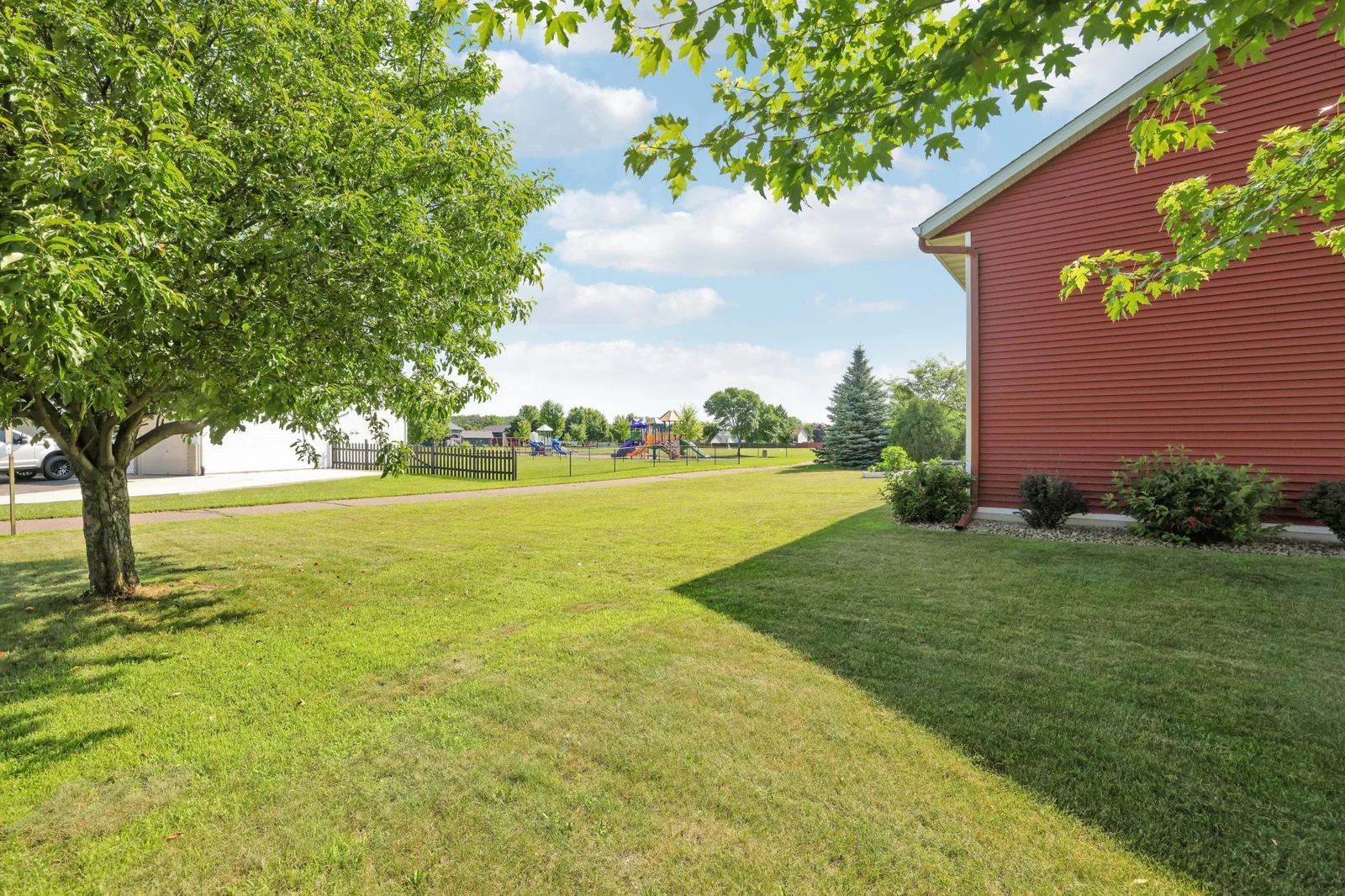 Easy access to walking trails and park