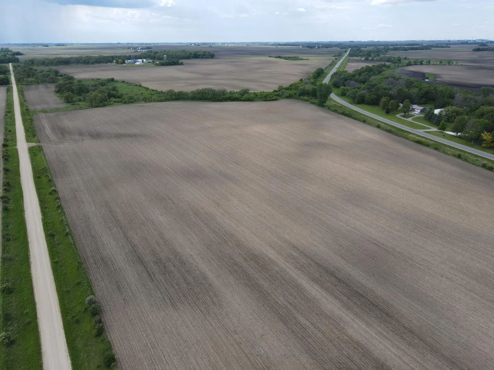 140+ tillable acres
