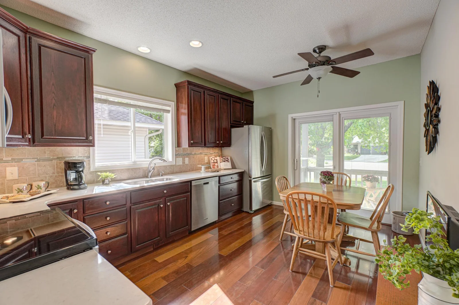 381 Bluebird Alcove-27.jpg