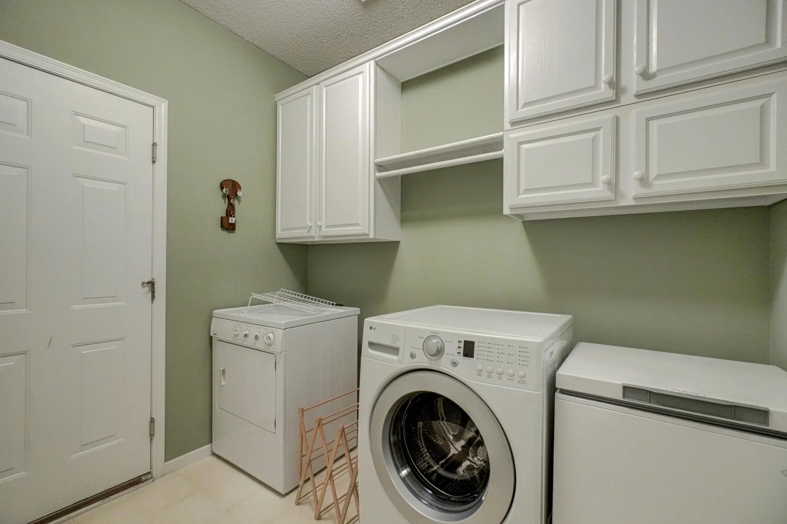 381 Bluebird Alcove-39.jpg