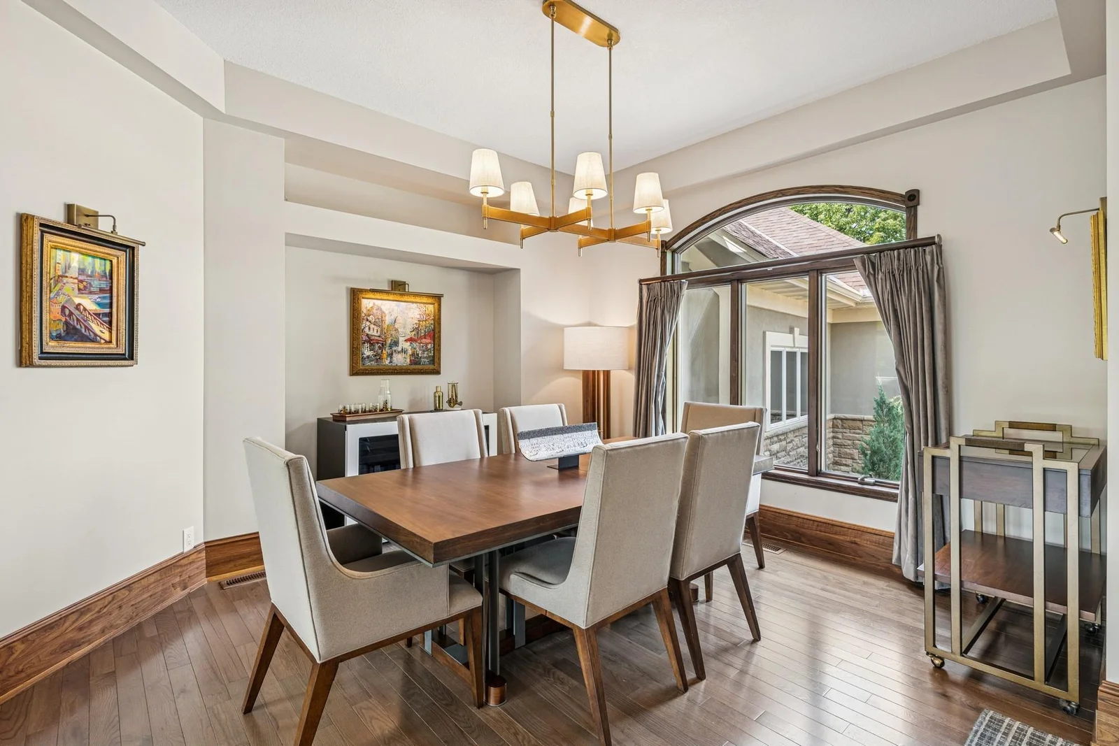 Separate dining space