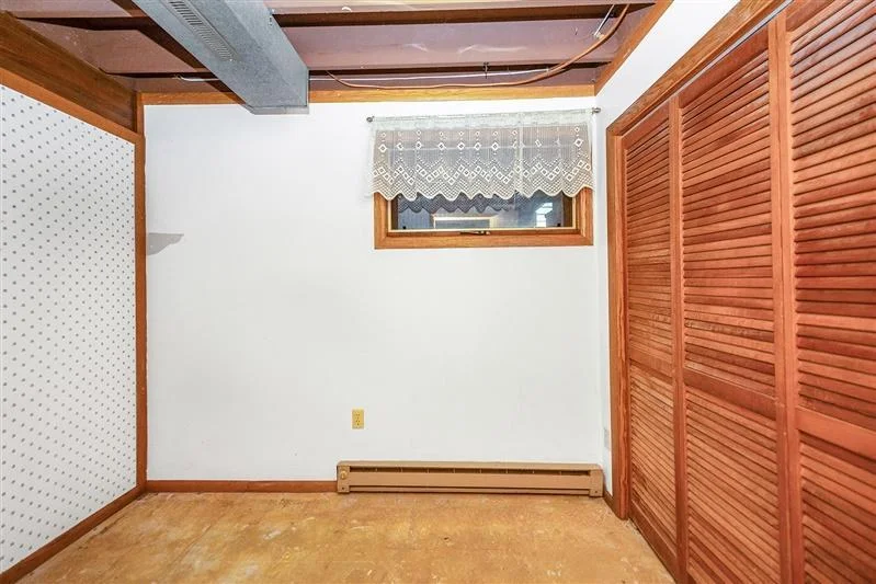 Potential 4th bedroom lower level